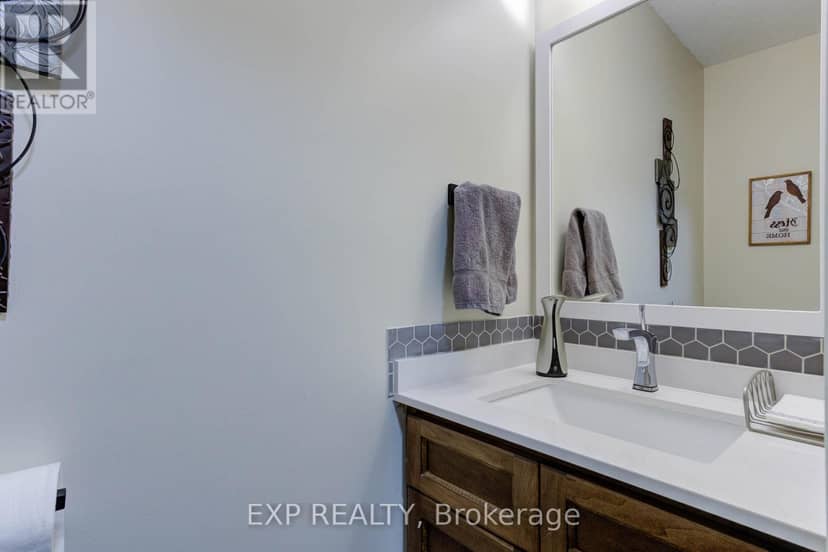 128 Schmidt Drive — photo 19 of 28
