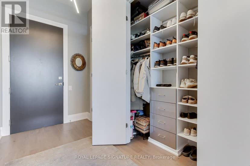 2003 - 20 Brin Drive, Toronto, photo 5