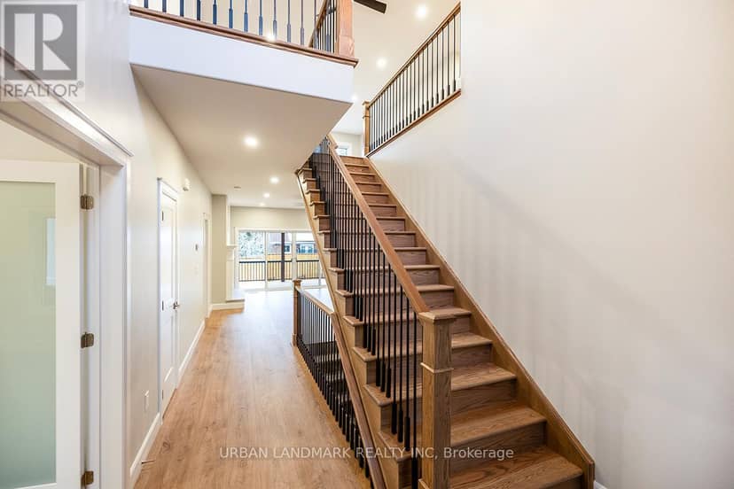214 Aberdeen Avenue — photo 7 of 28
