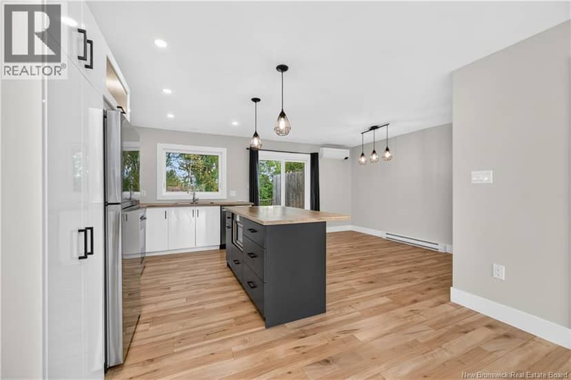28 de la Colline Street — photo 14 of 40