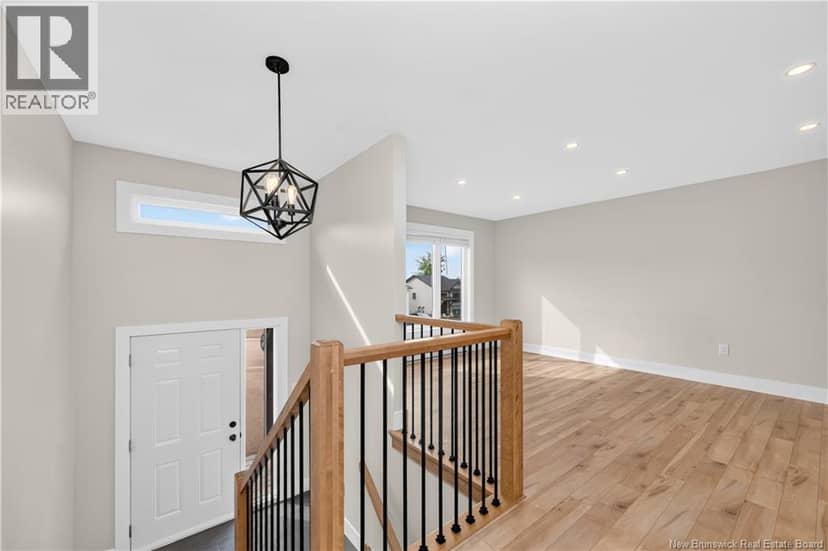 28 de la Colline Street — photo 4 of 40