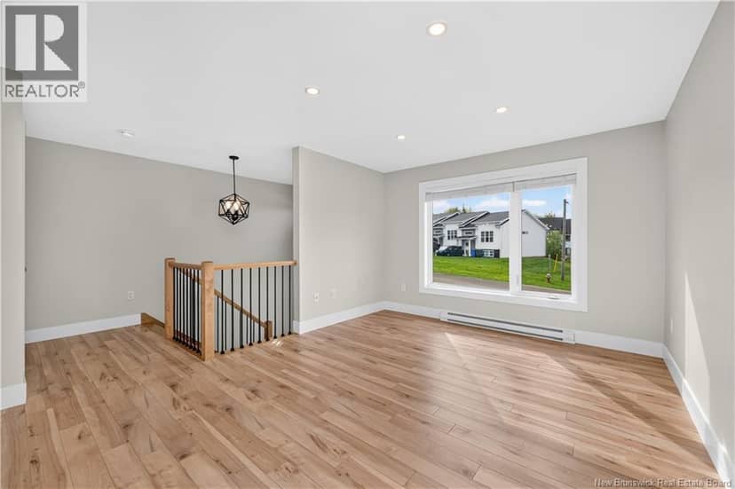 28 de la Colline Street — photo 9 of 40