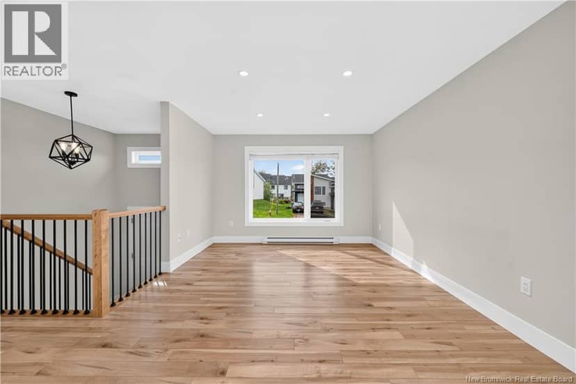 28 de la Colline Street — photo 8 of 40