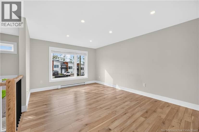 28 de la Colline Street — photo 7 of 40