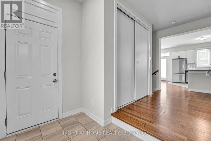 4146 Obsidian Street — photo 4 of 35