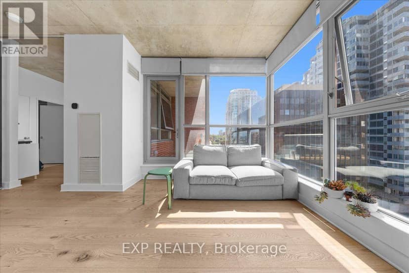 1007 - 179 George Street — photo 17 of 33