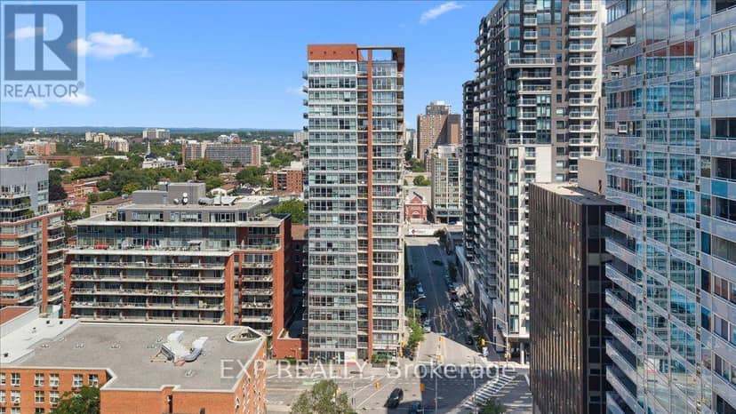 1007 - 179 George Street — photo 27 of 33