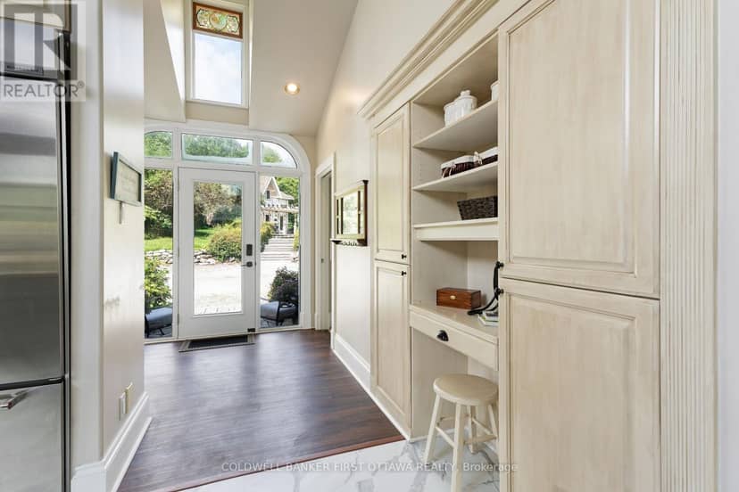 131 Mill Street — photo 18 of 40