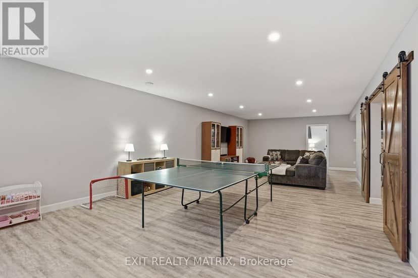1584 Calypso Street — photo 34 of 40