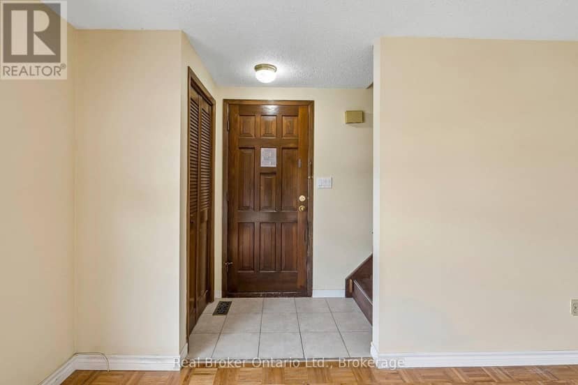 1/2 - 310 Linwell Road — photo 7 of 40