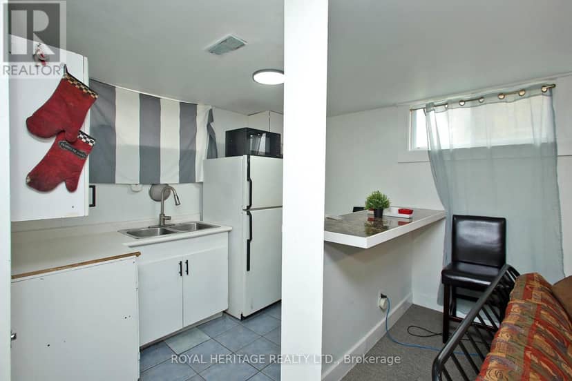 4 Brantwood Drive — photo 29 of 38
