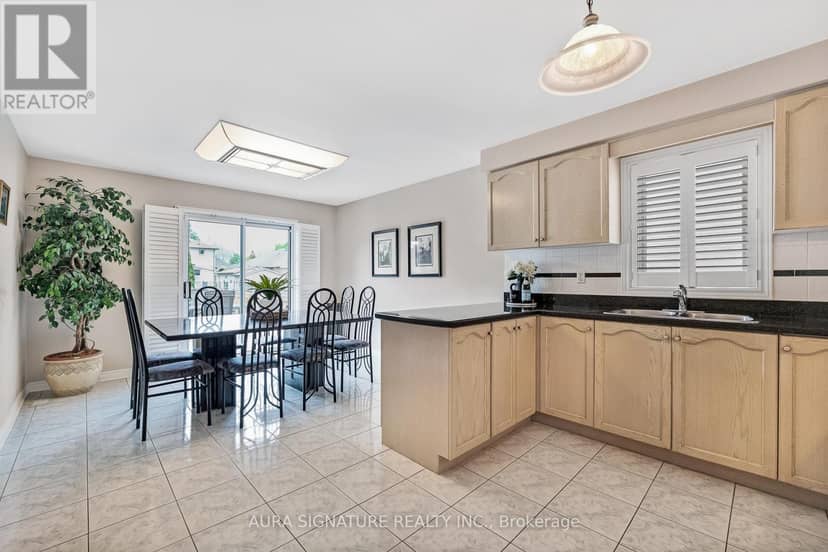30 Graceview Court — photo 13 of 40