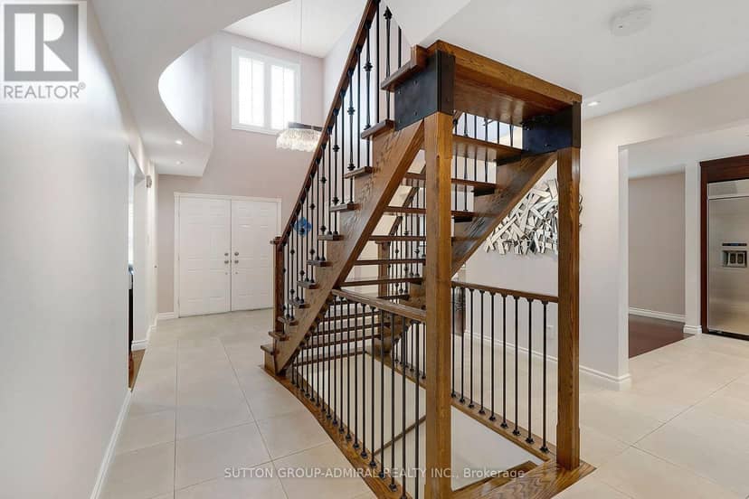 26 Albery Crescent — photo 14 of 40