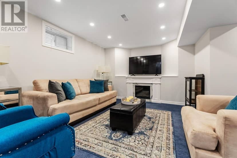 39 Bannerman Drive — photo 36 of 40