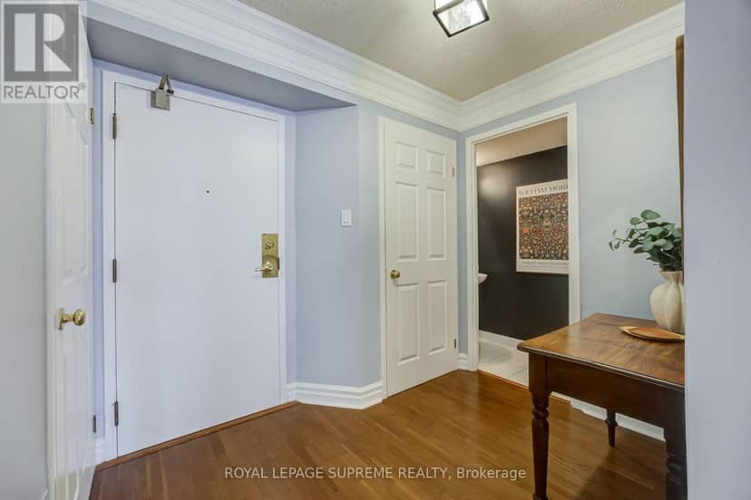204 - 221 Robinson Street E, Oakville, photo 6