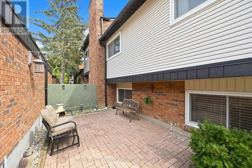 7 - 1576 Kerns Road — photo 38 of 39