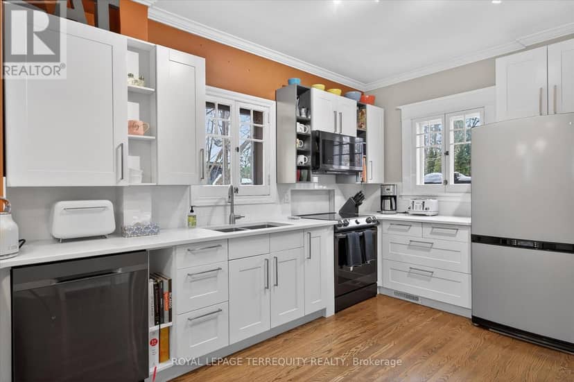 53 Benson Avenue — photo 19 of 27