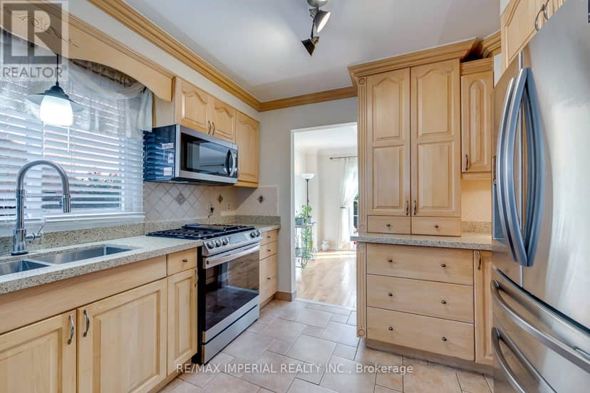 301 Kingsbridge Garden Circle — photo 19 of 40