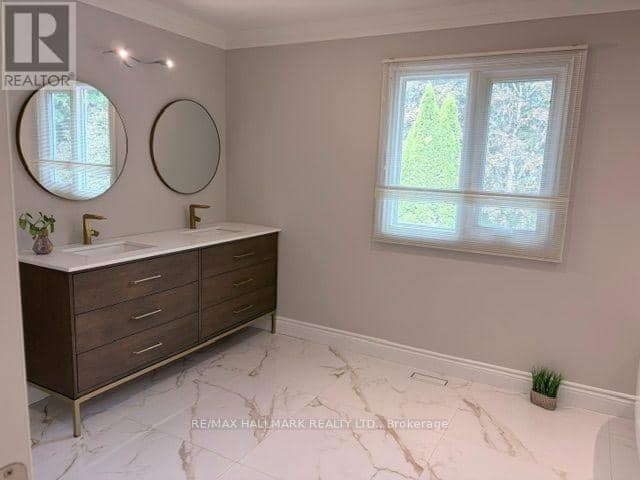11 Sleepy Hollow Lane — photo 30 of 40