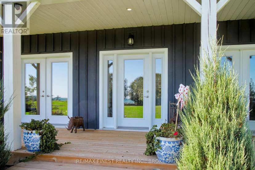 3850 South Shore Road, Loyalist, photo 5
