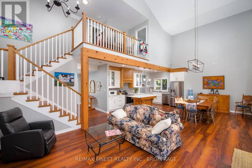 3850 South Shore Road, Loyalist, photo 7