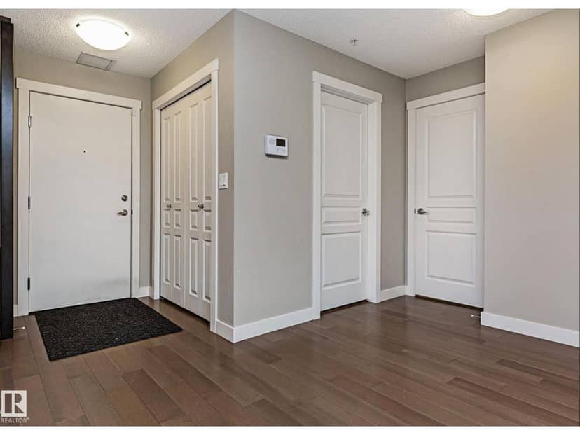 #109 2207 44 AV NW, Edmonton, photo 6