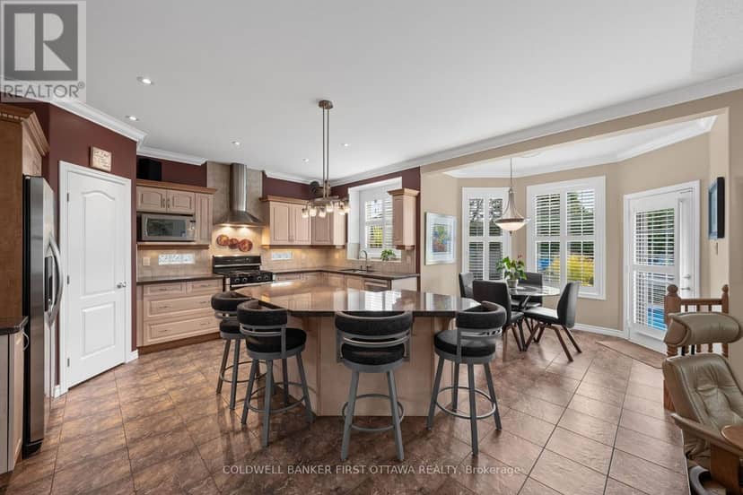 58 Golflinks Drive — photo 12 of 40