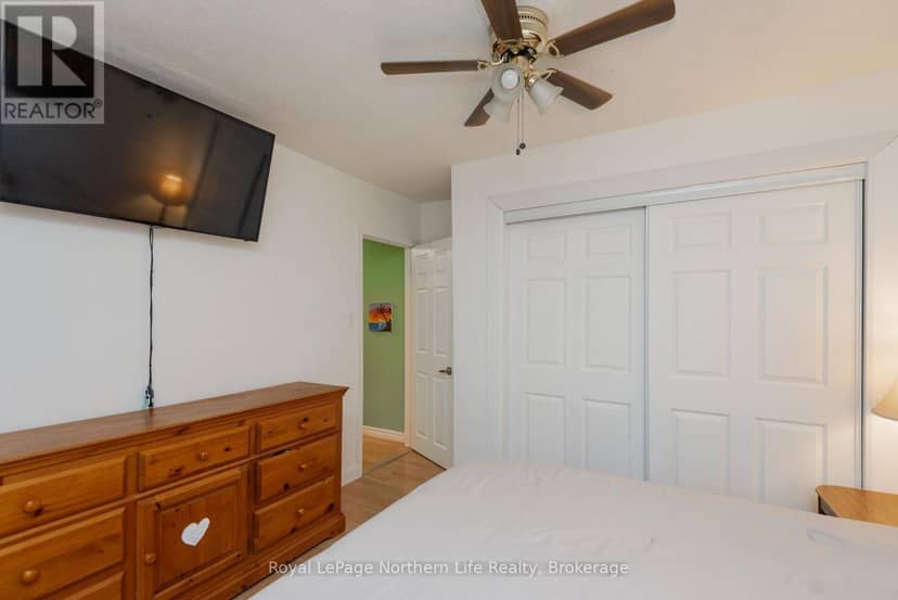 763 Eastwood Avenue — photo 15 of 40