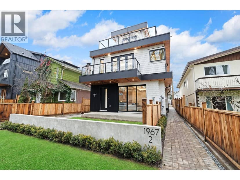 1 1967 E 13TH AVENUE, Vancouver, photo 2