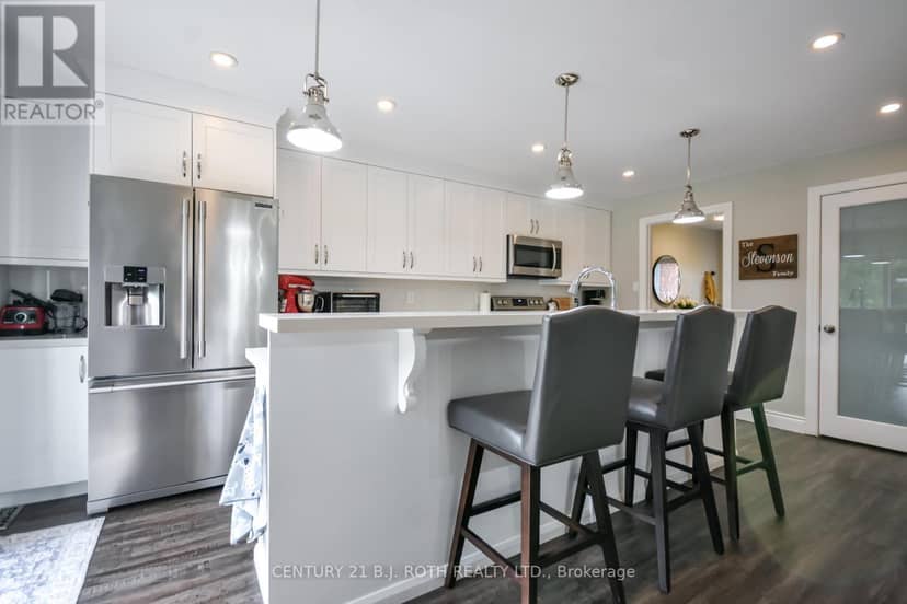 7 Orsi Drive — photo 15 of 40