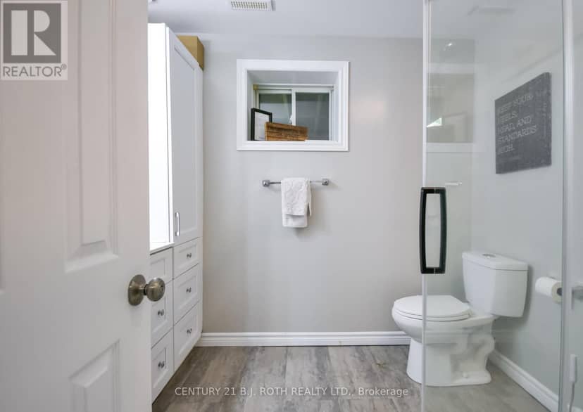 7 Orsi Drive — photo 39 of 40