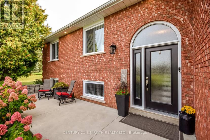 7 Orsi Drive — photo 6 of 40