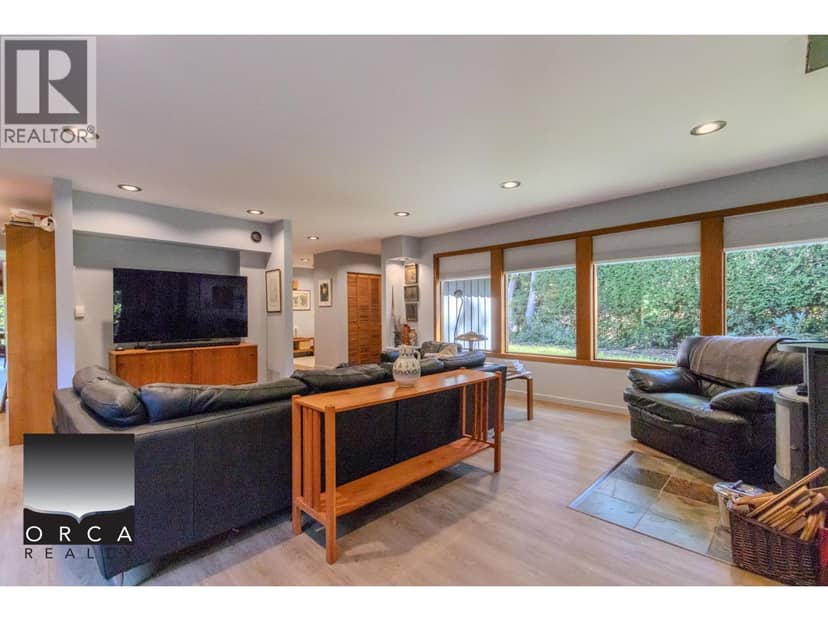 496 MELMORE ROAD, Bowen Island, photo 6