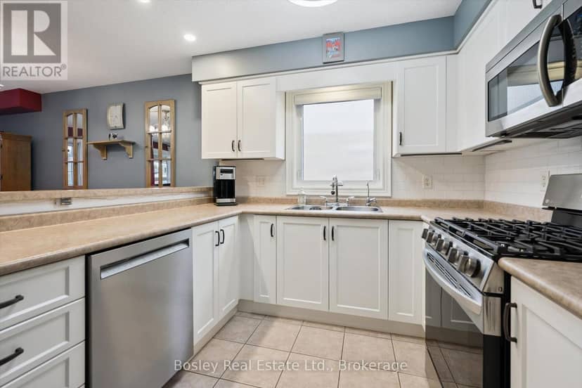 292 Millburn Boulevard — photo 11 of 40
