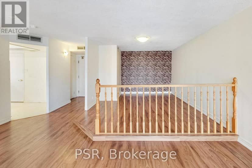 510 - 65 Scadding Avenue — photo 16 of 40