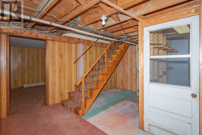 9735 Highway 1 — photo 21 of 40