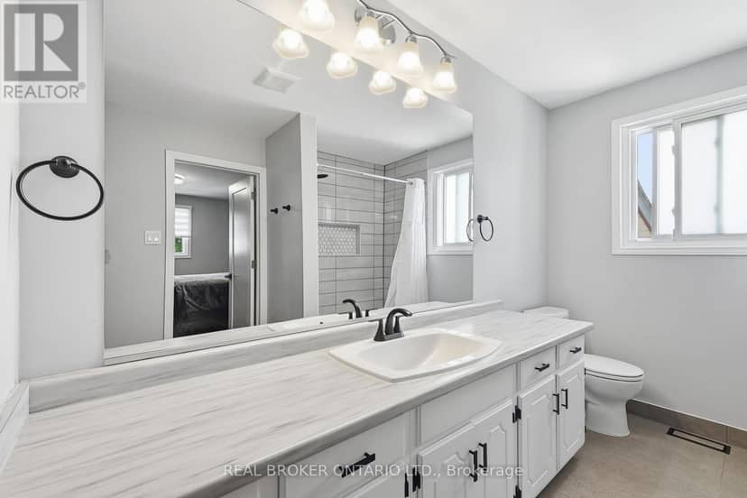 60 Ebydale Drive — photo 26 of 40