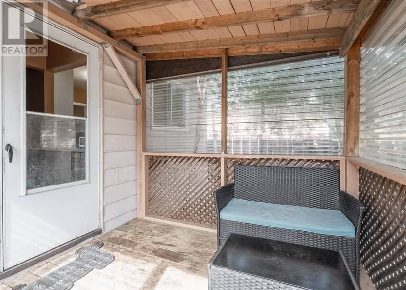 4 Campbell Street — photo 22 of 33