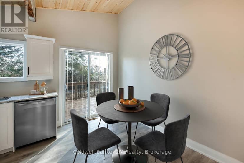 122 McGill Drive — photo 10 of 31