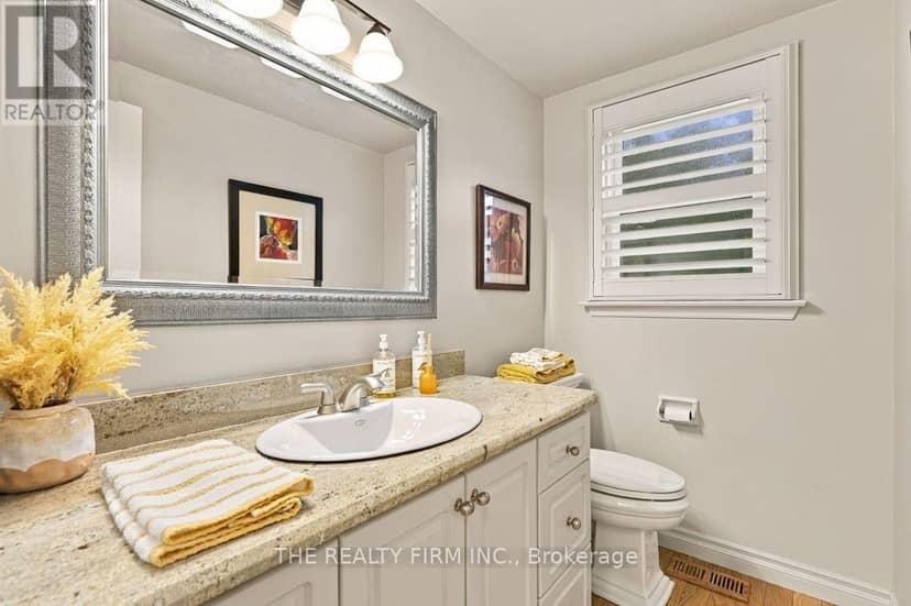 40 Leland Place — photo 18 of 40
