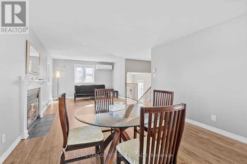 5 - 10 Castlegreen Private — photo 13 of 37