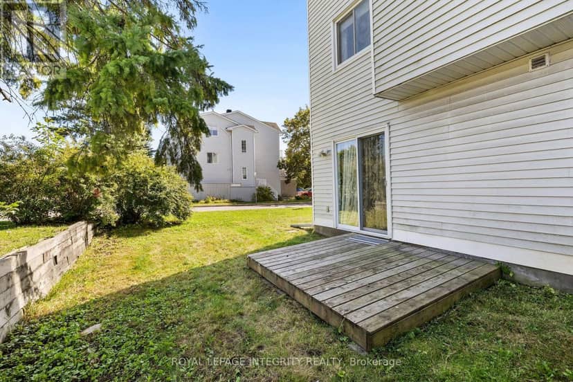 5 - 10 Castlegreen Private — photo 37 of 37