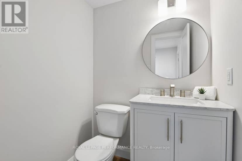 602 Brome Crescent — photo 16 of 32