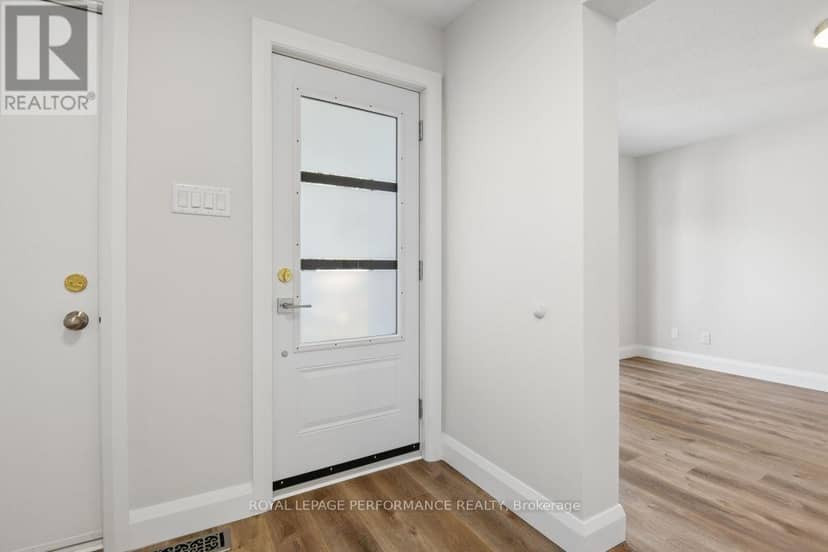 602 Brome Crescent, Ottawa, photo 4