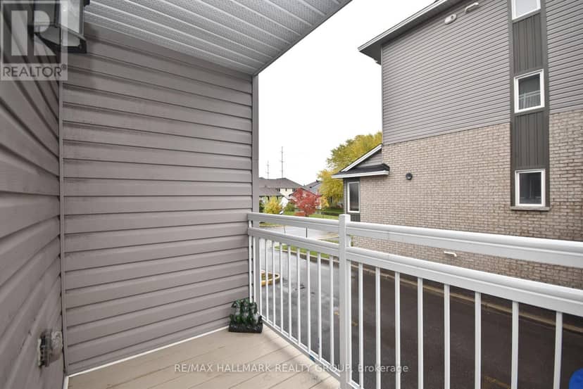 D - 4528 Innes Road — photo 18 of 31