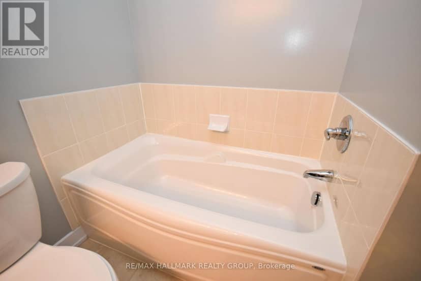 D - 4528 Innes Road — photo 30 of 31
