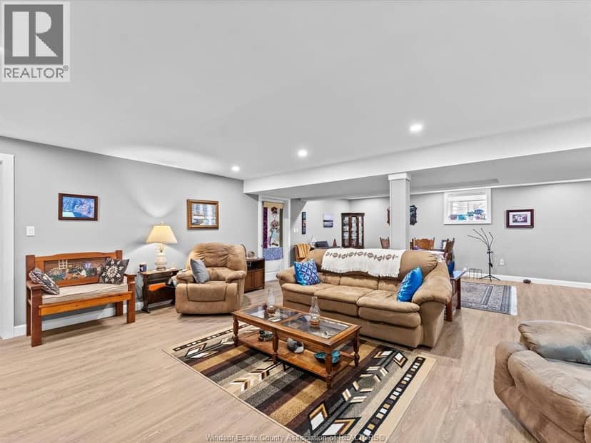 330 Ironside STREET — photo 26 of 40