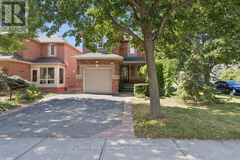 2524 Logan Avenue, Oakville, photo 3