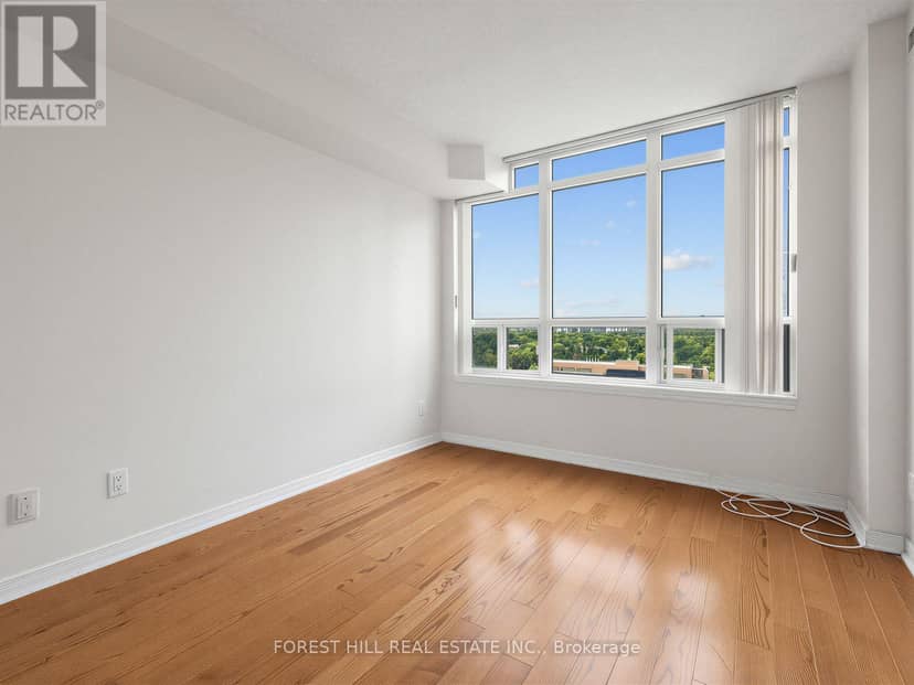 1206 - 8 Hillcrest Avenue — photo 18 of 30