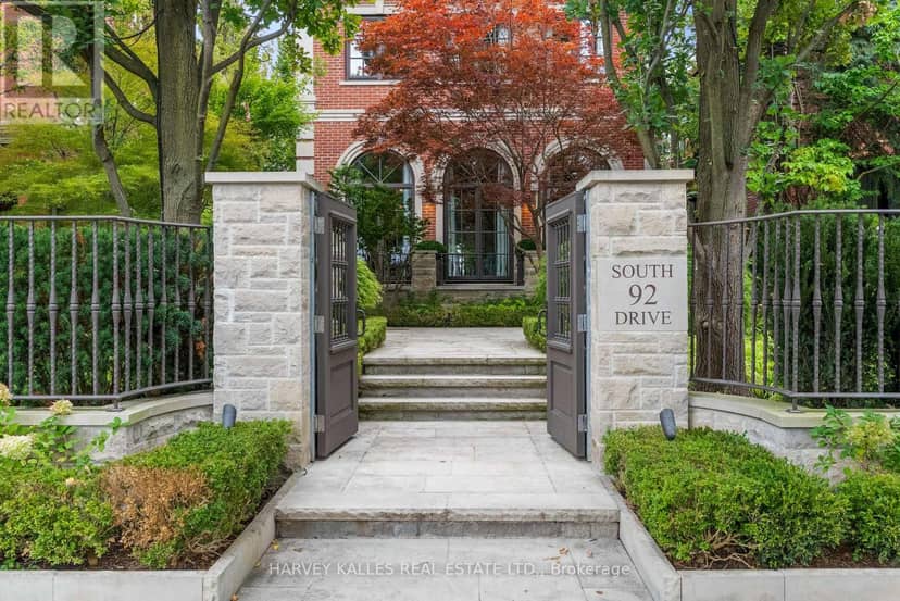 92 South Drive, Toronto, photo 2